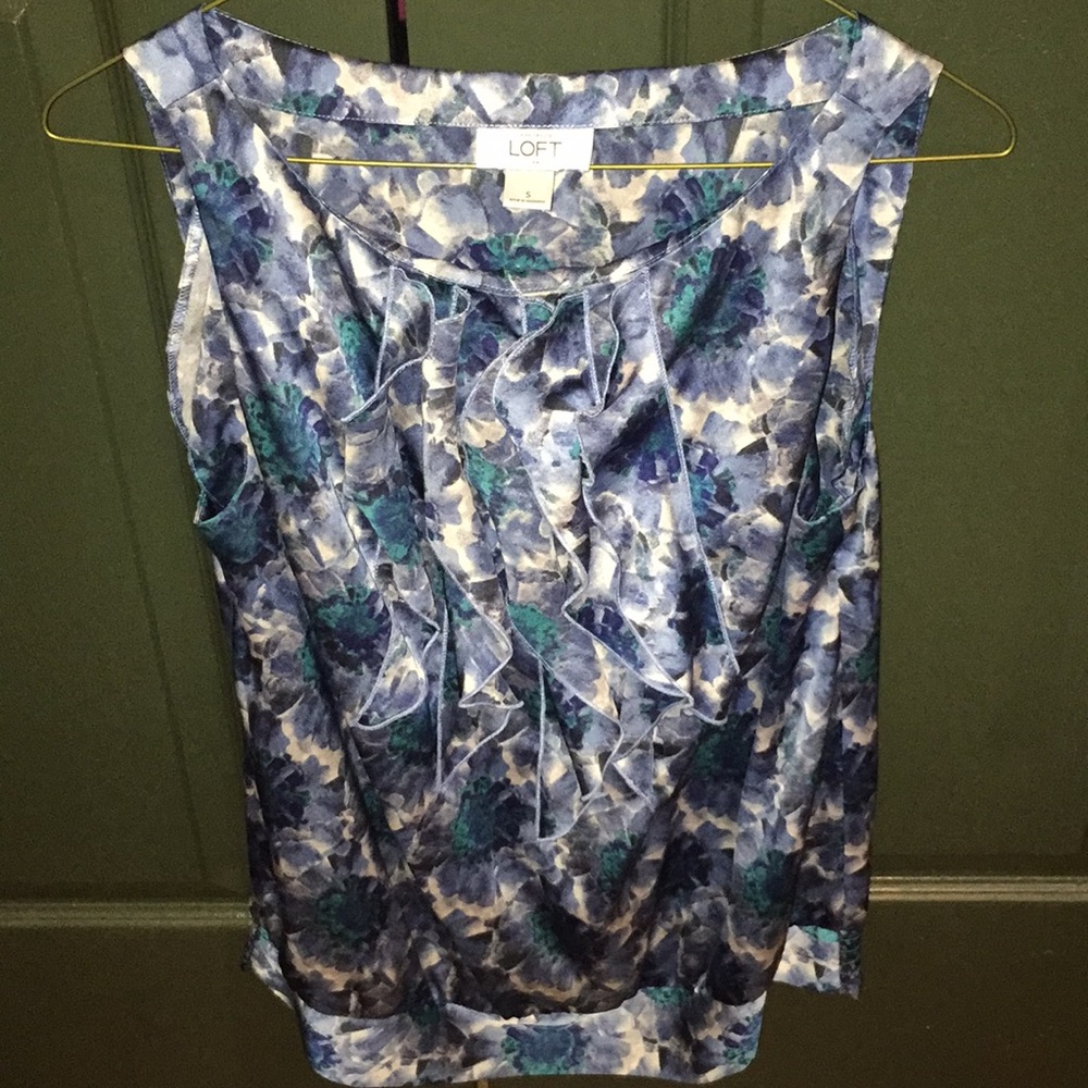 LOFT floral watercolor sleeveless top - Small